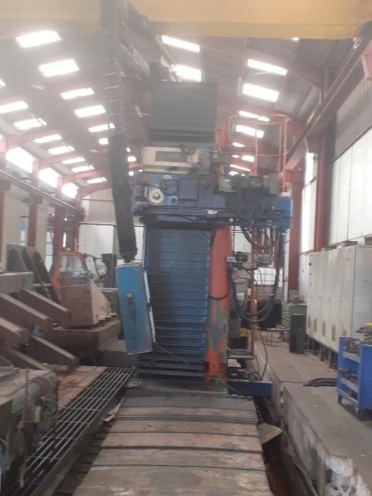 Contracting Pods Panel Drills MITSUBISHI FAF 140/95