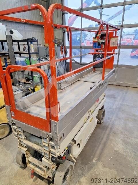 JLG 1930ES
