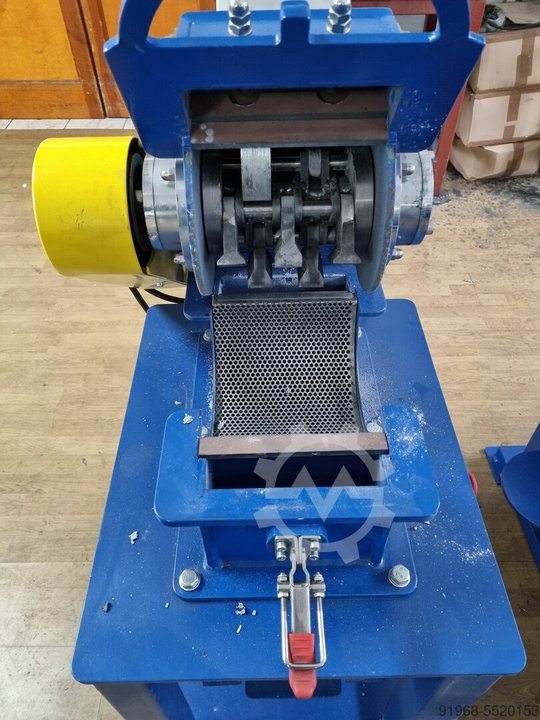 LITech HM 200 - 1.5kW