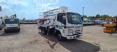 Transporter mit Koffer Isuzu Oil&Steel Snake 2413 Plus - 23,5m, 250kg gebraucht