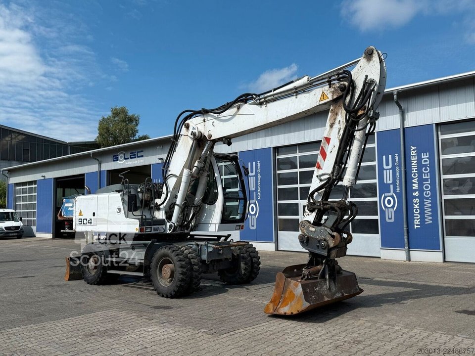 Mobilbagger LIEBHERR A 904 C Litronic Mobilbagger *12.987h gebraucht