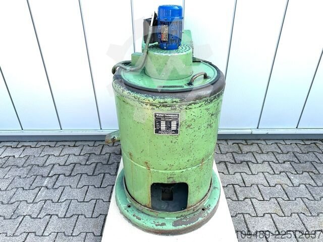 Walter Fielenbach F25