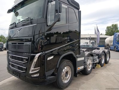 LKW-Fahrgestell VOLVO FH540 8x4R FullOption Voll-Leder ALCOA,Voll-Luft gebraucht