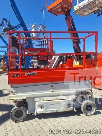 Scherenhebebühne JLG 2032ES gebraucht