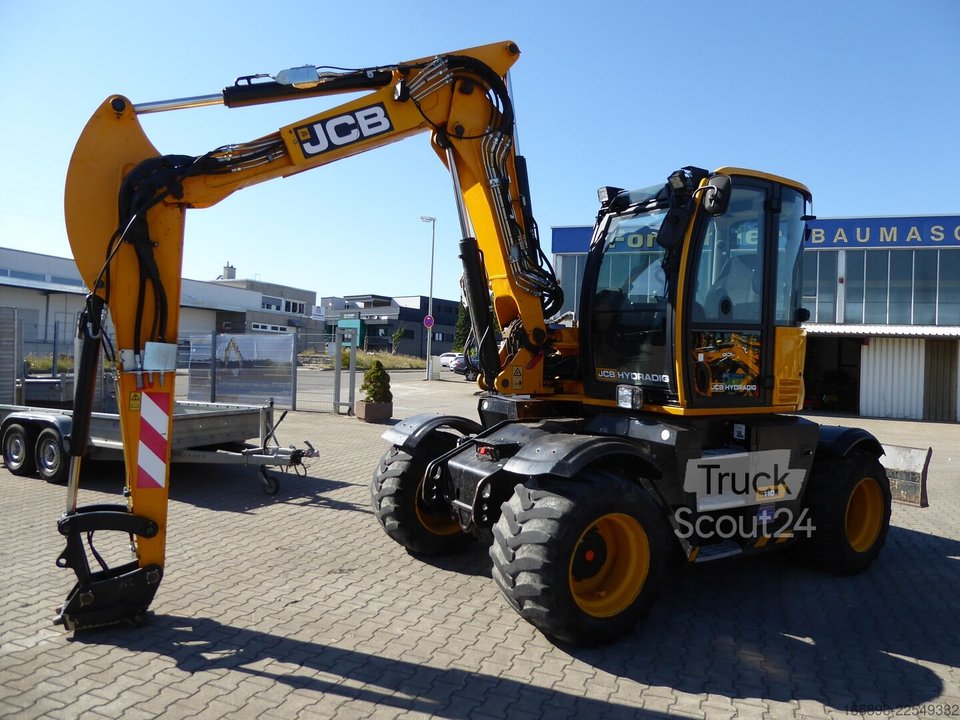 Mobilbagger JCB Hydradig JS 110W gebraucht