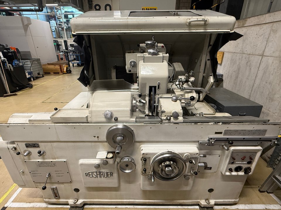 Internal Thread Grinding Machines REISHAUER US