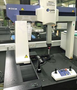 Mitutoyo Crysta Apex C544