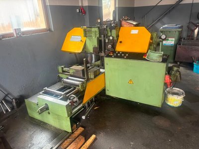 BEHRINGER - HBP 260A - Metal horizontal band sawing machine - 1989