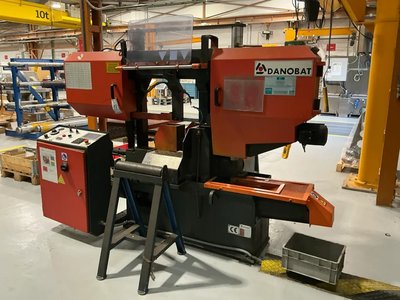 DANOBAT CR 330 Eine CN automatische horizontale Bandsäge – 1998