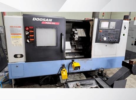 DOOSAN PUMA 240B cnc lathe