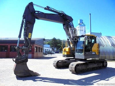 Raupenbagger Volvo ECR 235 E L gebraucht