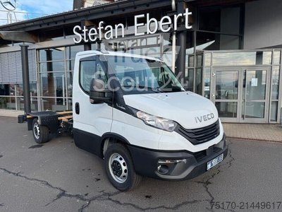 Fahrgestell mit Fahrerhaus Iveco Daily 35S14 HA8 Fahrgestell *R3.450mm*AHK*Luft* neu