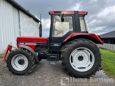 Case IH 745 XL