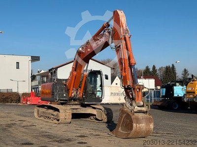 HITACHI ZX210LC-6 Kettenbagger 23,1 Ton *11.213 BTH