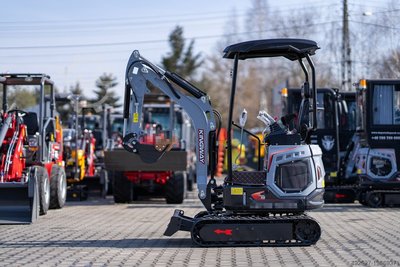 KINGWAY DEUTSCHLAND e. K. Minibagger YAMA S15 LITE