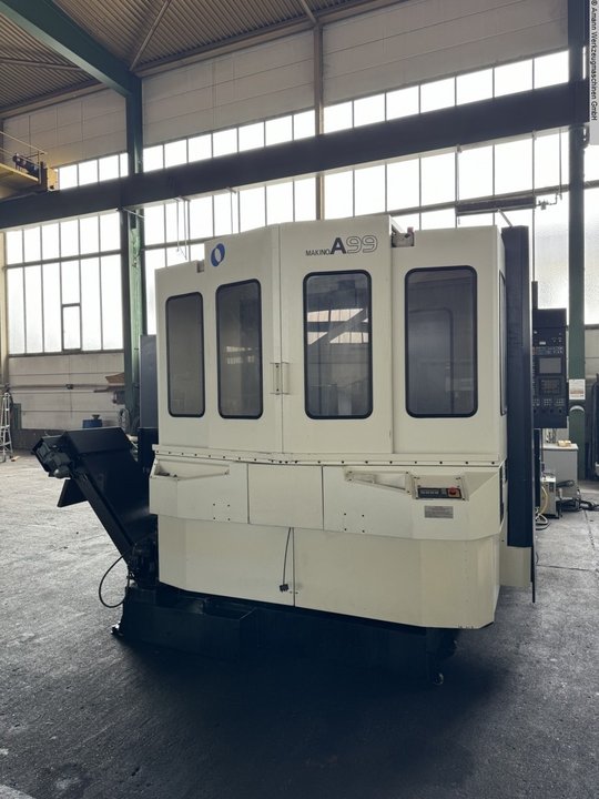 Milling machine centers MAKINO A99-A188