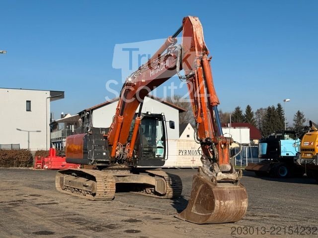 Kettenbagger HITACHI ZX210LC-6 Kettenbagger 23,1 Ton *11.213 BTH gebraucht