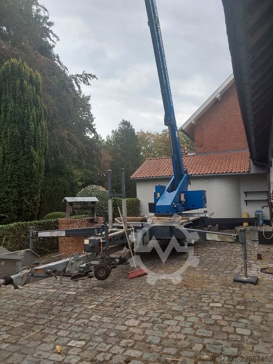 Böcker AHK30/1600