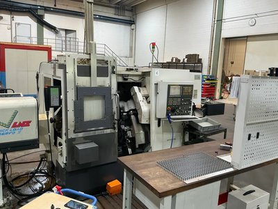 2012 Nakamura-Tome WT-100 CNC-Drehmaschine