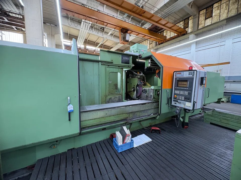 SMW CHEMNITZ SA 7 CNC X 3000 CNC Rundschleifmaschine