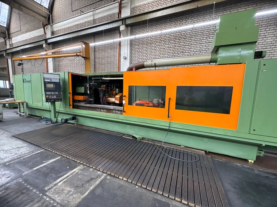 SCHAUDT PF 61 N 4000 CNC Rundschleifmaschine