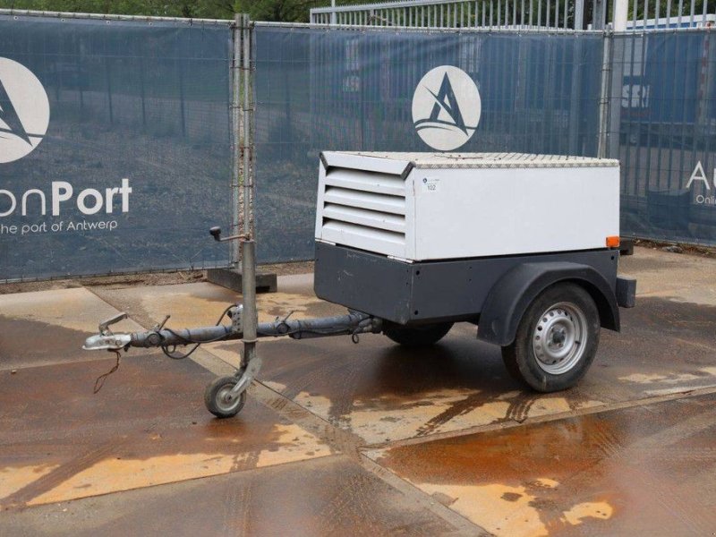 Atlas Copco XAS36YD A AC LEG RS Hof-Kompressor