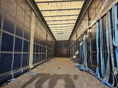 Schiebeplanen KRONE N/A DRUM BRAKES gebraucht
