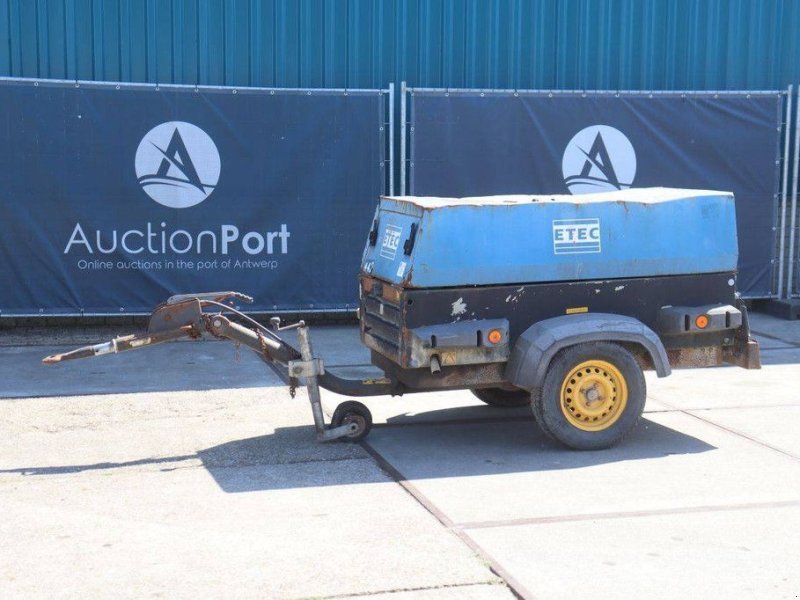 Atlas Copco XAS57DD Hof-Kompressor