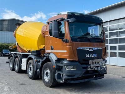Betonmischer LKW MAN 35.400 8x4 BB CH Betonmischer Liebherr 9 m  gebraucht