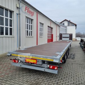 Auflieger mit offener Pritsche Fliegl 3-Achs Plateau Sattel SDS 380 Mega neu