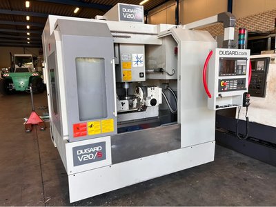 2015 Dugard V20/5 CNC Universal-Maschinenzentrum