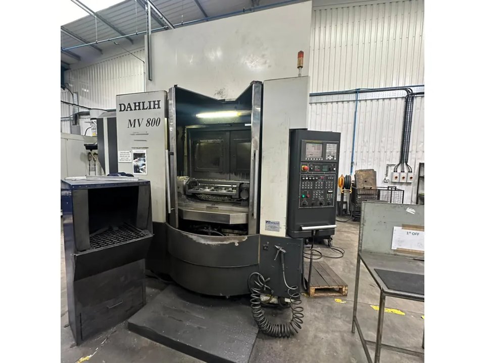 2008 Dahlih DMV 800 CNC Universal-Maschinenzentrum