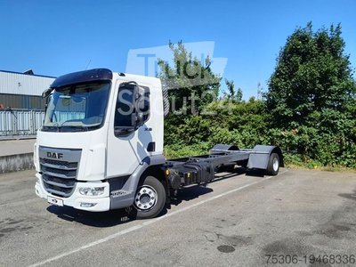 LKW-Fahrgestell DAF FA XB 260 12t reparierter Wasserschaden neu