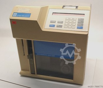 YSI 2700D