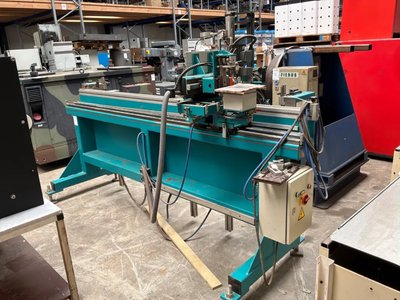 2000 Select Machinebouw B.V. 35500 Fittings Fräsmaschine