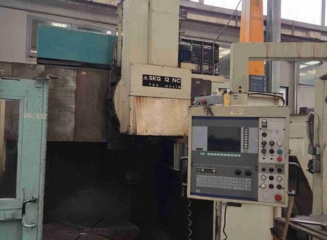 VERTICAL LATHE TOS SKQ 12 CNC