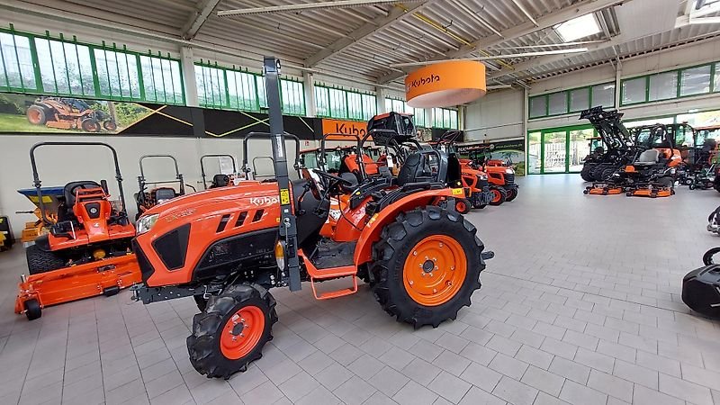 Kubota LX351 ROPS