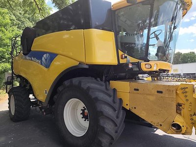 New Holland CR 9080 Elevation - ohne Schneidwerk-