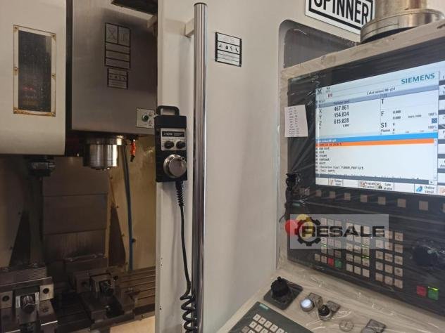 Numerically Controlled Machining Centres SPINNER MVC1000