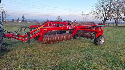 Kverneland Actiroll 1030 HD