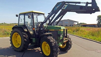 John Deere 2650 Frontlader+Niedrigkabine