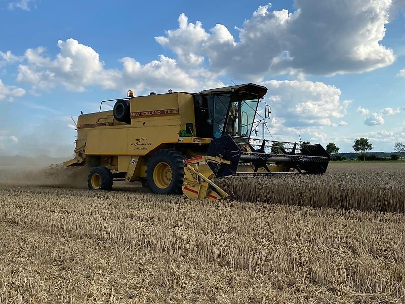 New Holland TX 32