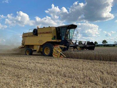 New Holland TX 32