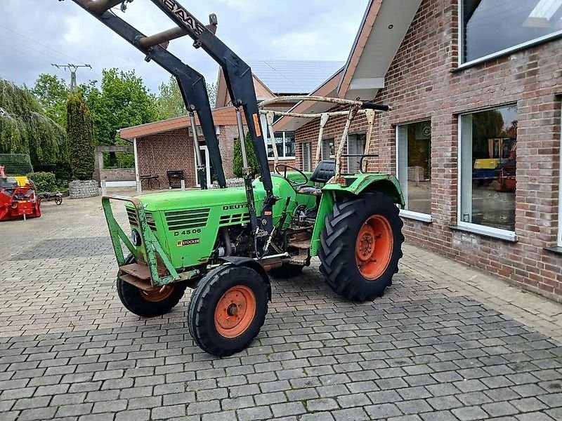 Deutz 4506-S mit Frontlader