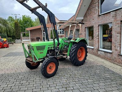 Deutz 4506-S mit Frontlader