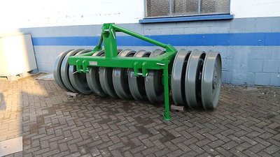 SilaPress AS11/300 | Arbeitsbreite 3,0 m | 11 Walzräder | 4.100 kg