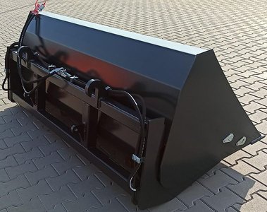 Robuste Hochkippschaufel mit großer Auskipp-Höhe – ideal für Teleskop- und Frontlader