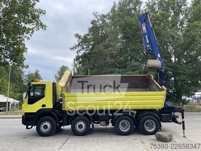 Kipper LKW iveco Stralis AD340T41  8x4 *KLIMA*PENZ 10.83H Kran* gebraucht