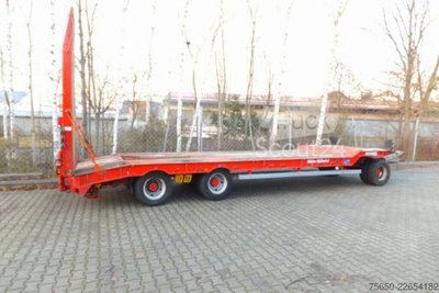 Tieflader Anhänger Müller-Mitteltal T 3  3 Achs Tieflader- Anhänger gebraucht