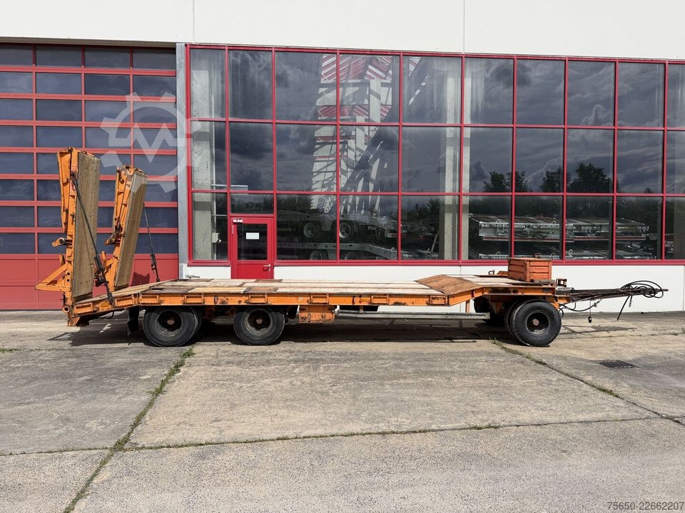Goldhofer TUE 3-24/80  3 Achs Tiefladeranhänger